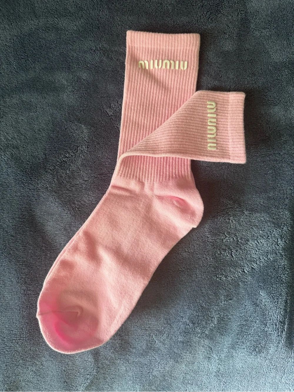 Trendy Pink Ribbed Crew Socks with Logo